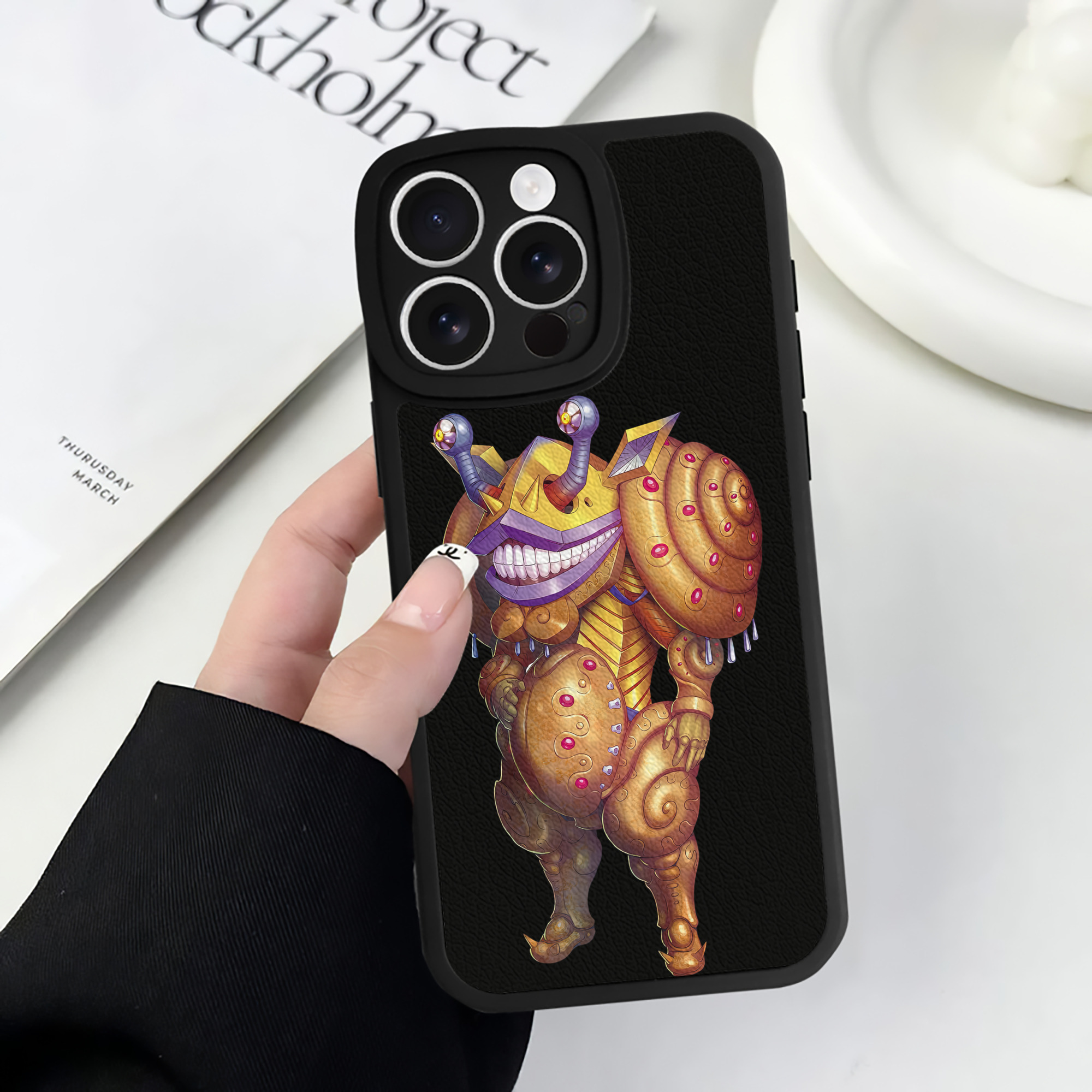 （画像用） ウルトラマン Ultraman 【iPhone 16シリーズ対応】シリコンスマホケース（レザー調） 材質：シリコン